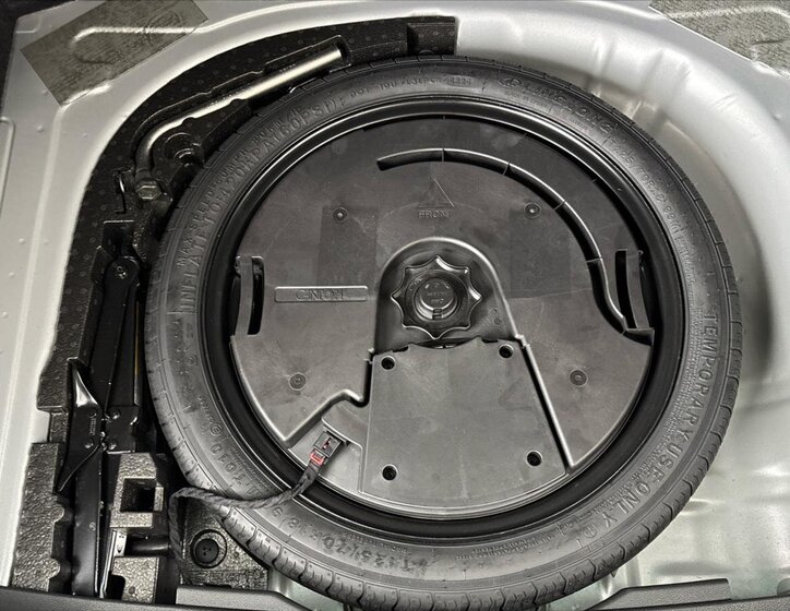 Škoda Karoq SUV / Terénní 1,5 l 110 kw