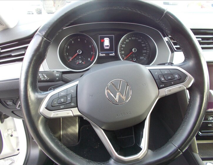 Volkswagen Passat Kombi 2,0 l 140 kw