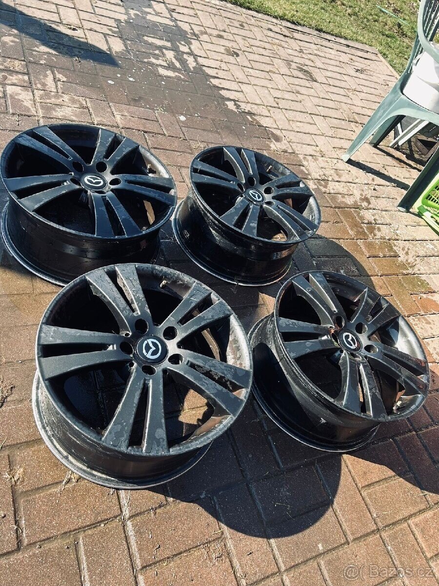 Mazda CX-7 SUV / Terénní 0,0 0