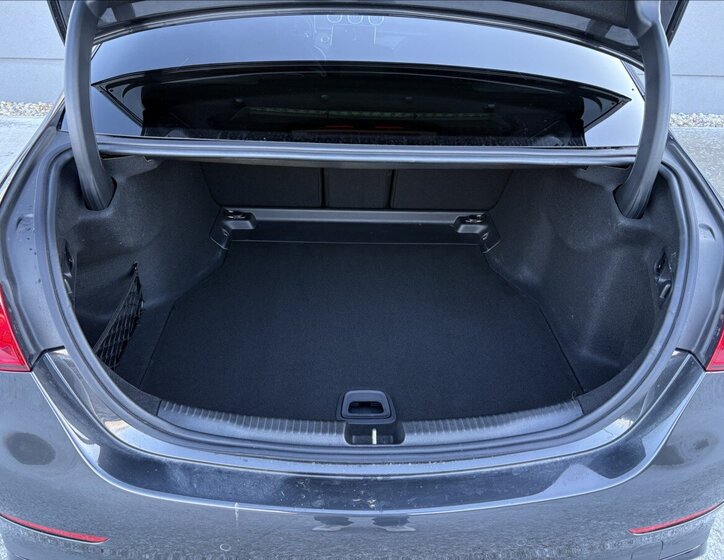 Mercedes-Benz Třídy C 37