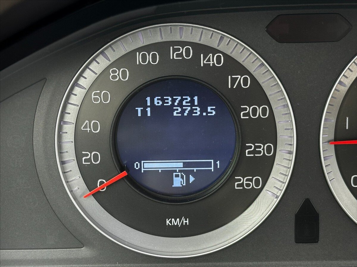 Volvo XC60 SUV / Terénní 2,4 l 136 kw