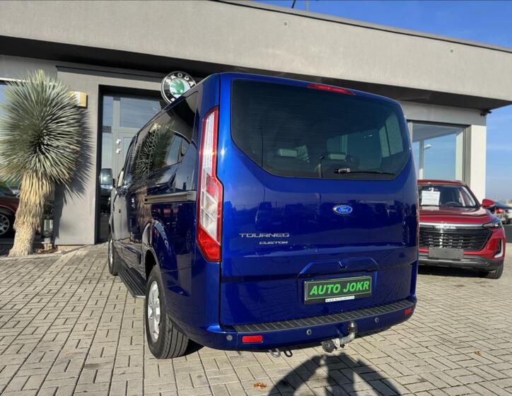 Ford Tourneo 7