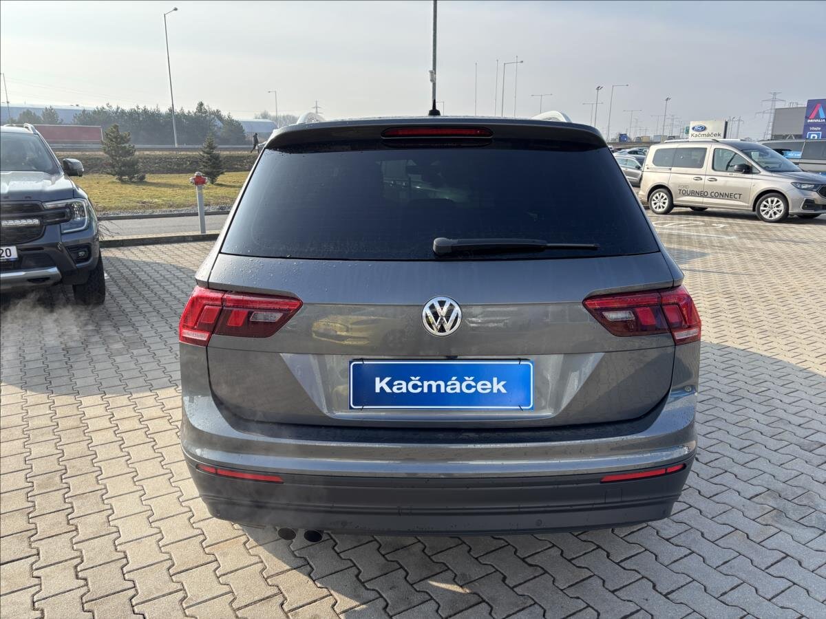 Volkswagen Tiguan SUV / Terénní 1,5 l 110 kw
