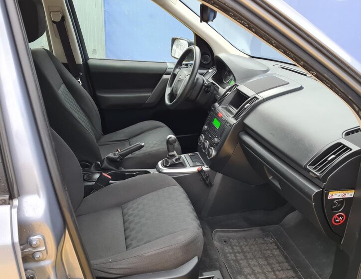 Land Rover Freelander 8