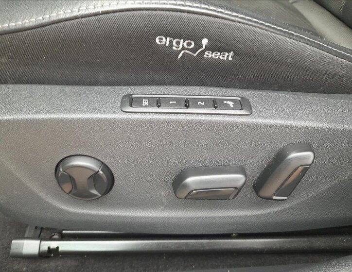 Škoda Octavia Kombi 2,0 l 85 kw