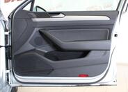 Volkswagen Passat 10