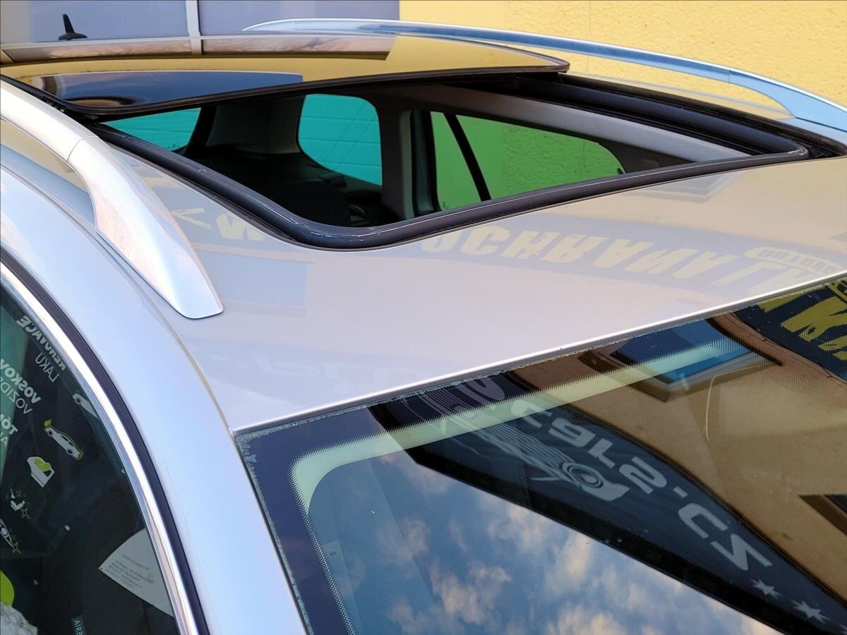 Volkswagen Golf Kombi 1,4 l 90 kw