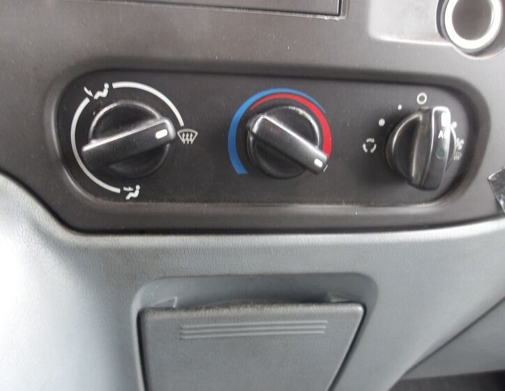 Ford Transit Skříň 2,2 l 85 kw