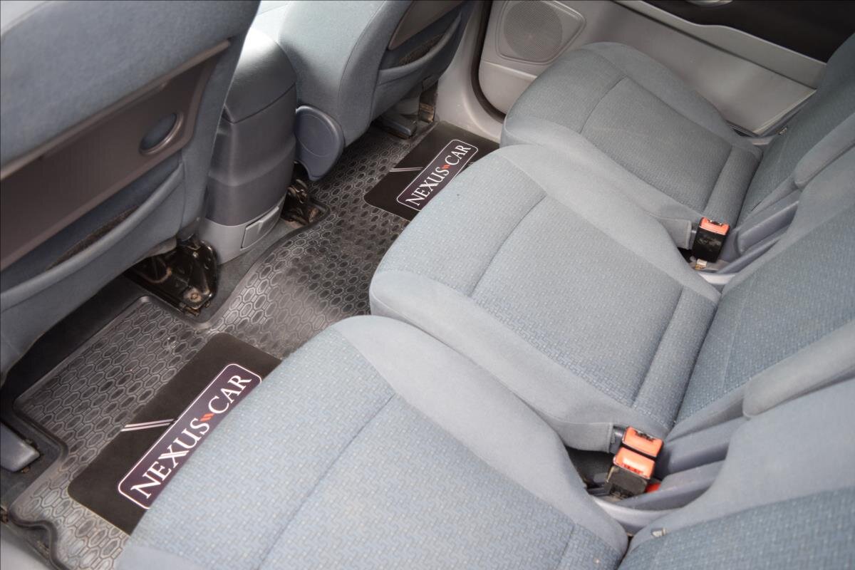 Ford Galaxy MPV 2,0 l 103 kw