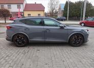 Cupra Formentor 3