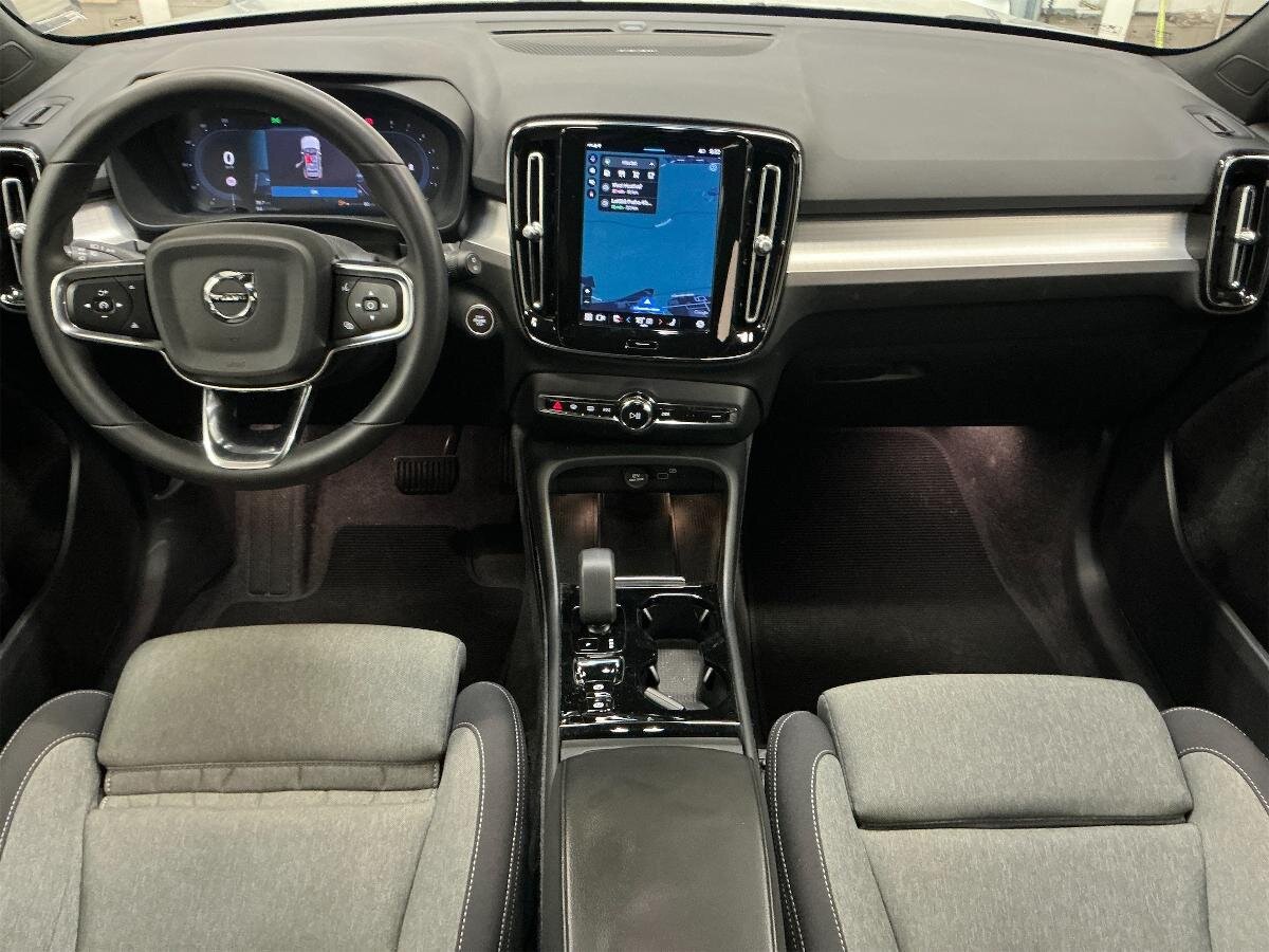 Volvo XC40 SUV 2,0 l 120 kw