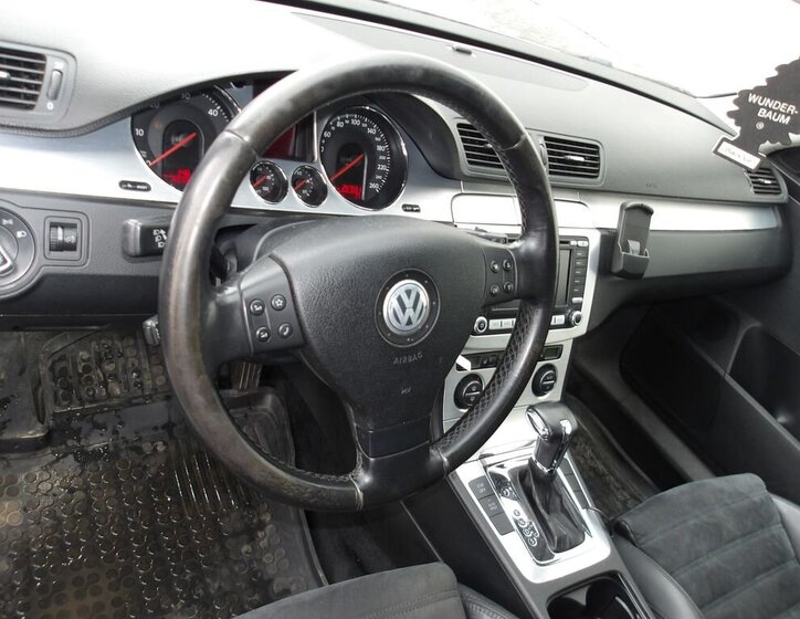 Volkswagen Passat Kombi 2,0 l 125 kw