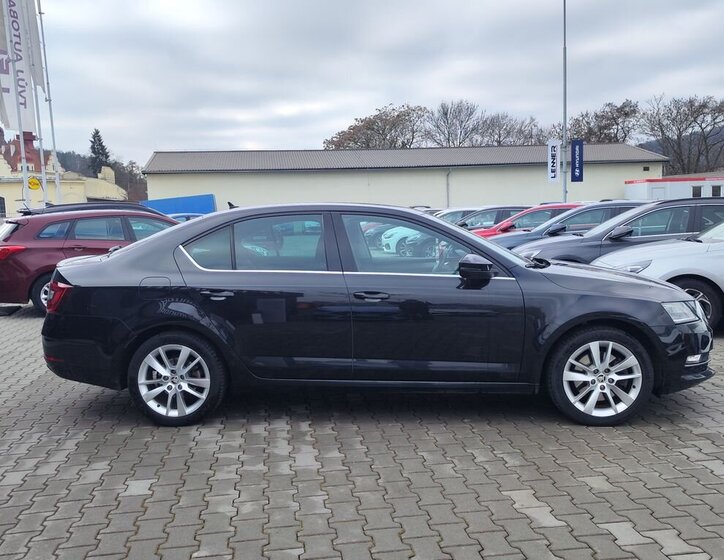 Škoda Octavia Liftback 1,8 l 132 kw