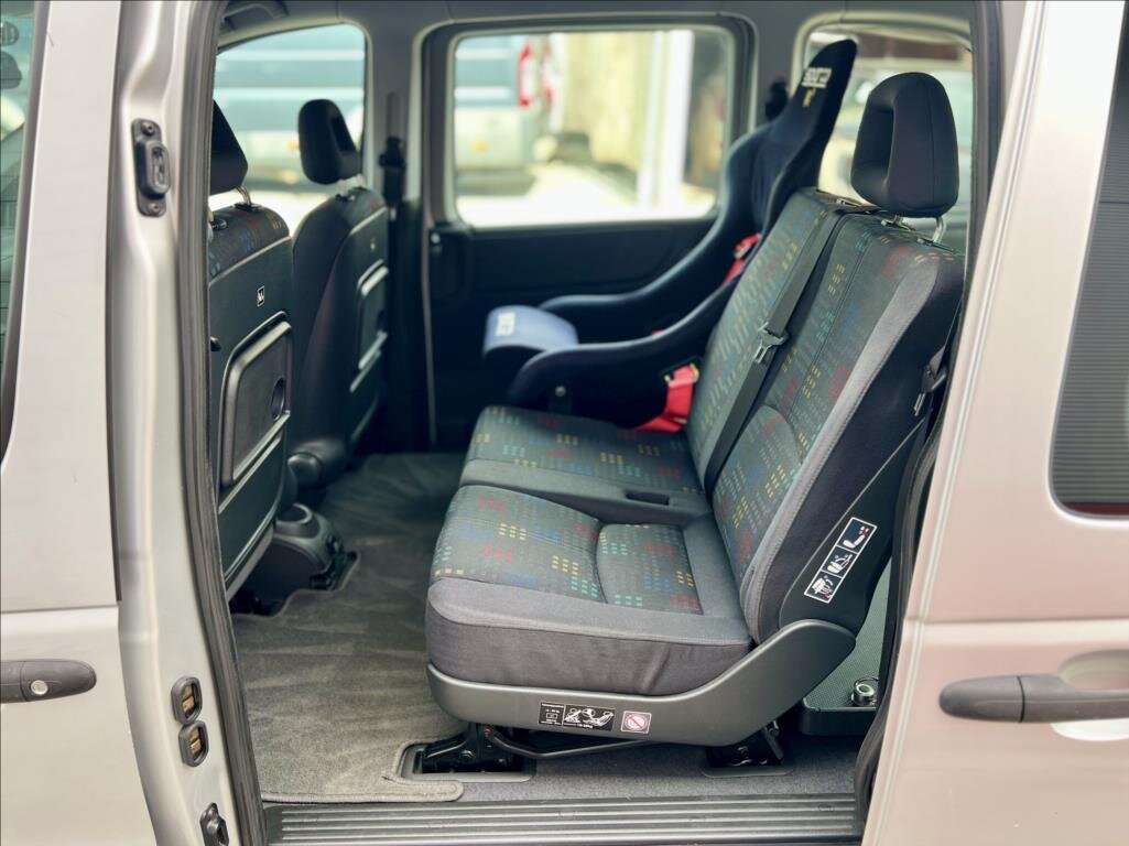 Mercedes-Benz Vaneo MPV 1,7 l 67 kw