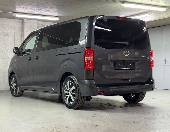Toyota ProAce Verso 7