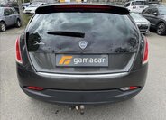 Lancia Delta Hatchback 2,0 l 121 kw