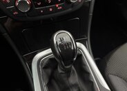 Opel Insignia Sedan / Limuzína 2,0 l 118 kw