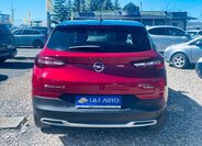 Opel Grandland X SUV / Terénní 1,2 l 96 kw