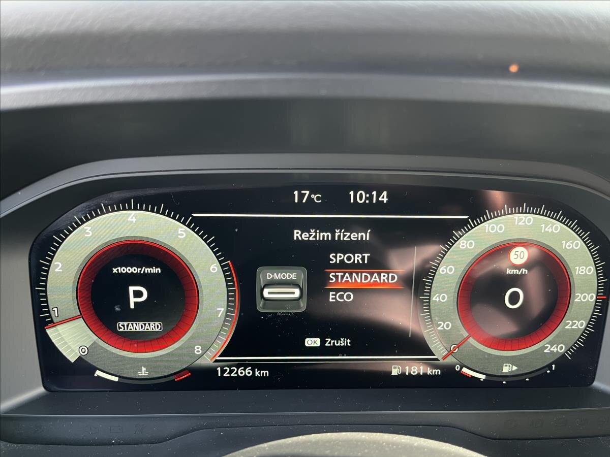 Nissan Qashqai SUV / Terénní 1,3 l 116 kw