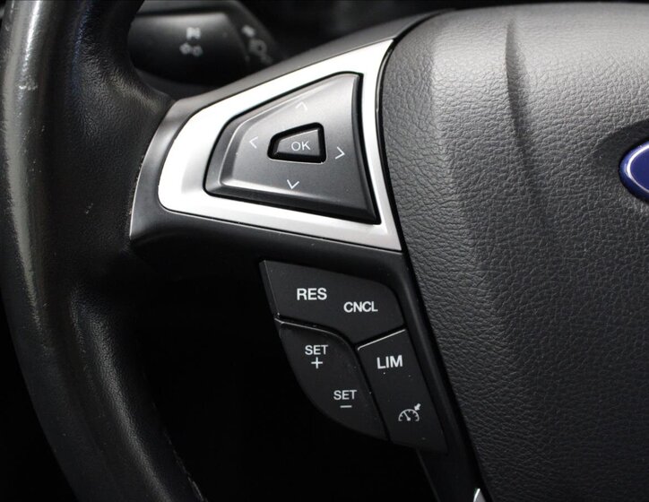 Ford S-MAX MPV 2,0 l 110 kw