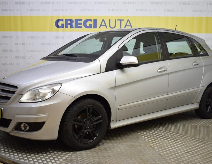 Mercedes-Benz Třídy B Hatchback 1,5 l 70 kw