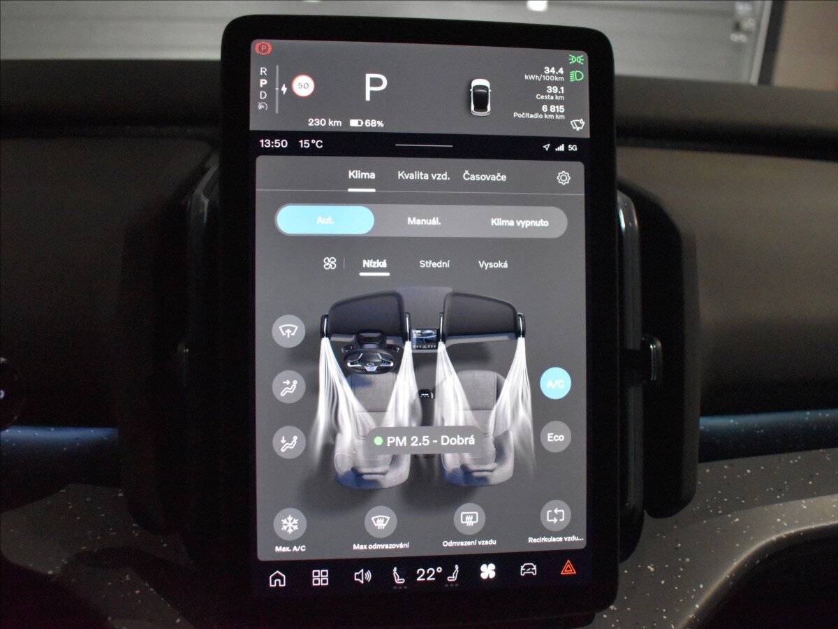 Volvo EX30 SUV / Terénní 0,0 315 kw