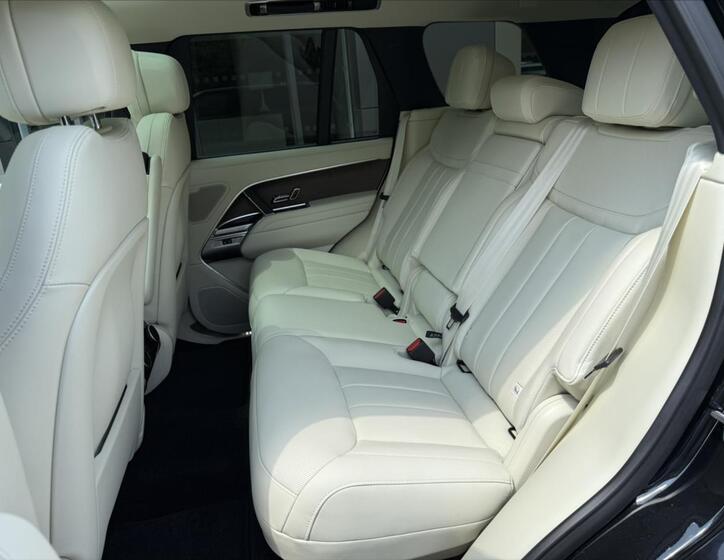 Land Rover Range Rover 17