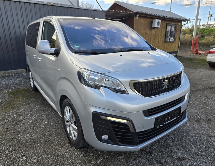 Peugeot Traveller 3
