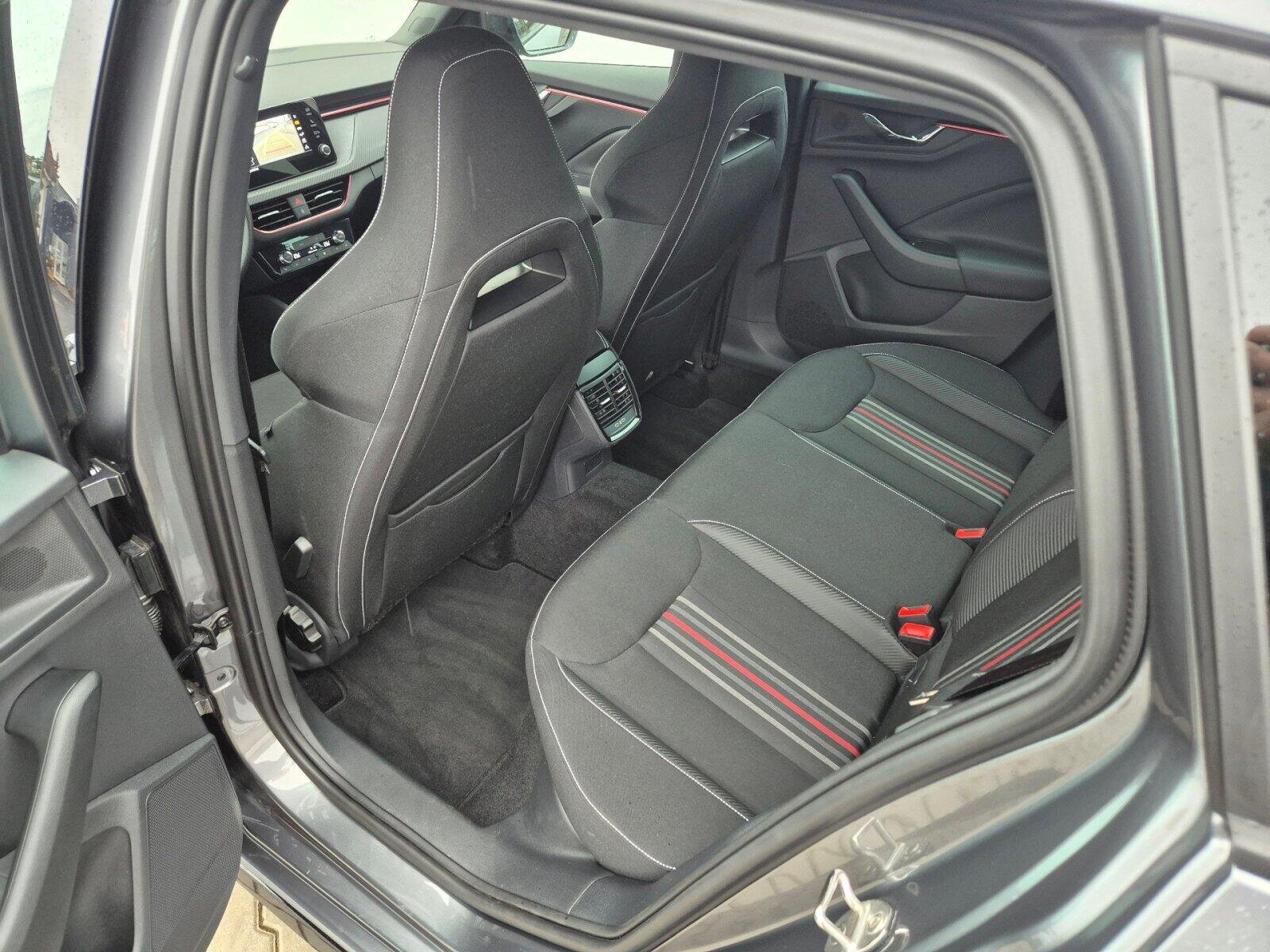 Škoda Scala Hatchback 1,0 l 85 kw