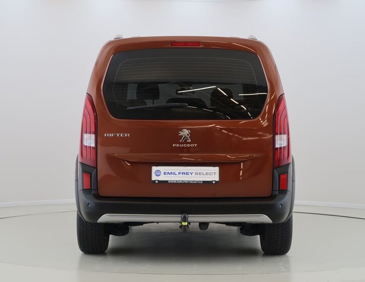 Peugeot Rifter 6