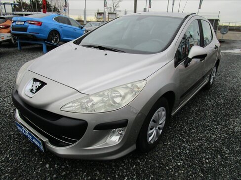 Peugeot 308 Hatchback 1,6 l 66 kw