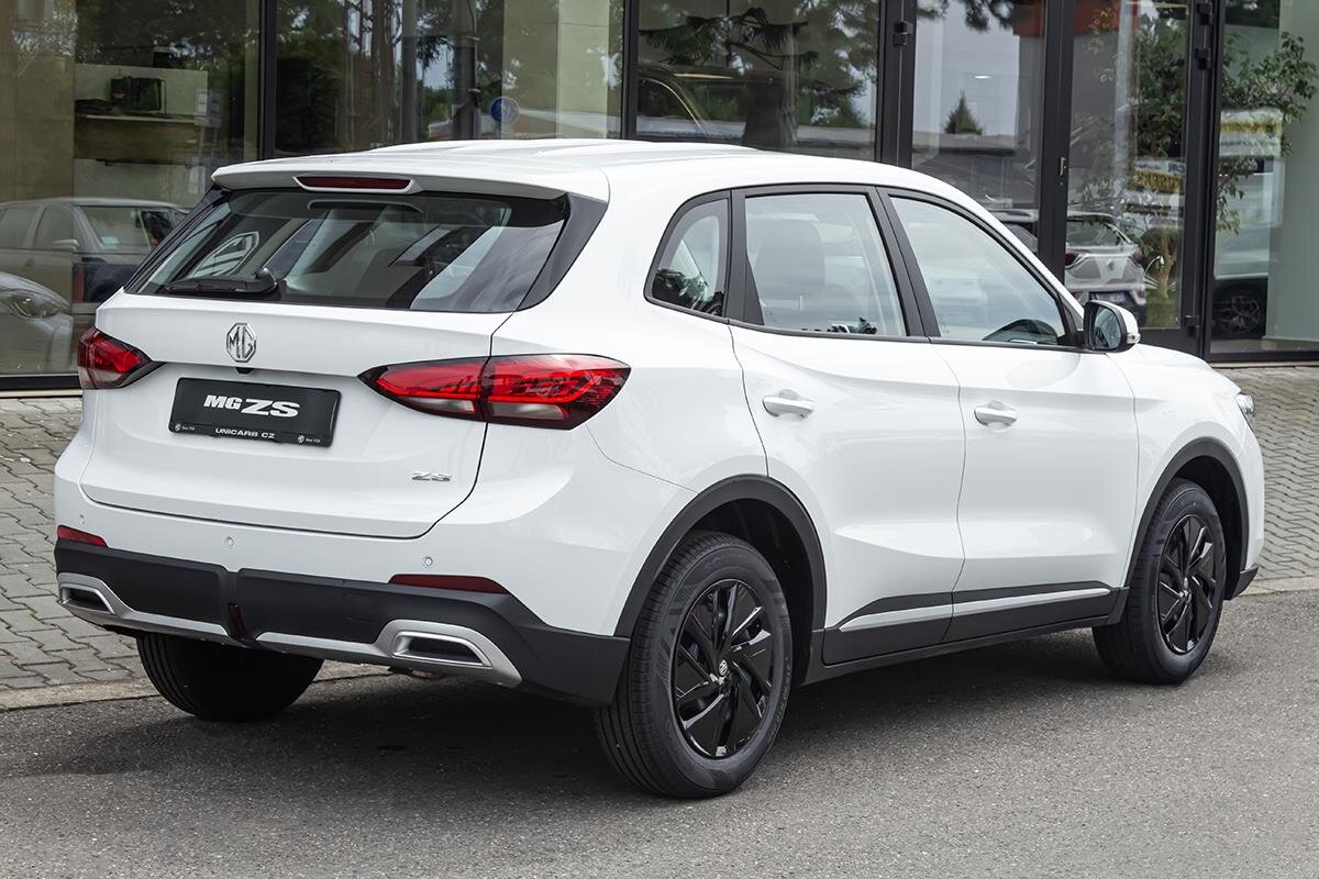 MG ZS