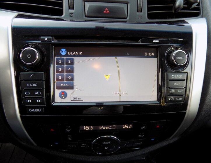 Nissan Navara SUV / Terénní 2,3 l 140 kw