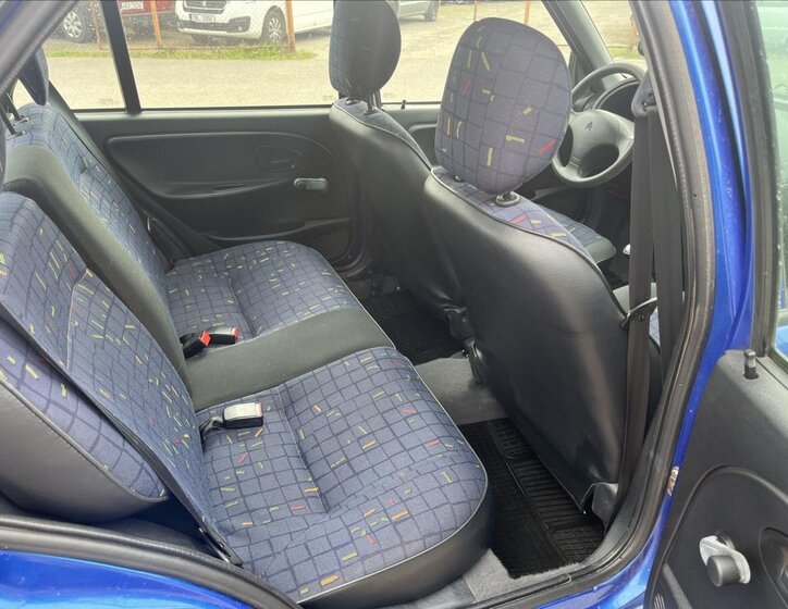 Citroën Saxo Hatchback 1,1 l 40 kw