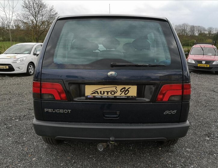 Peugeot 806 Kombi 2,1 l 80 kw