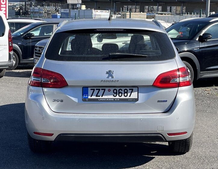 Peugeot 308 Kombi 1,6 l 88 kw