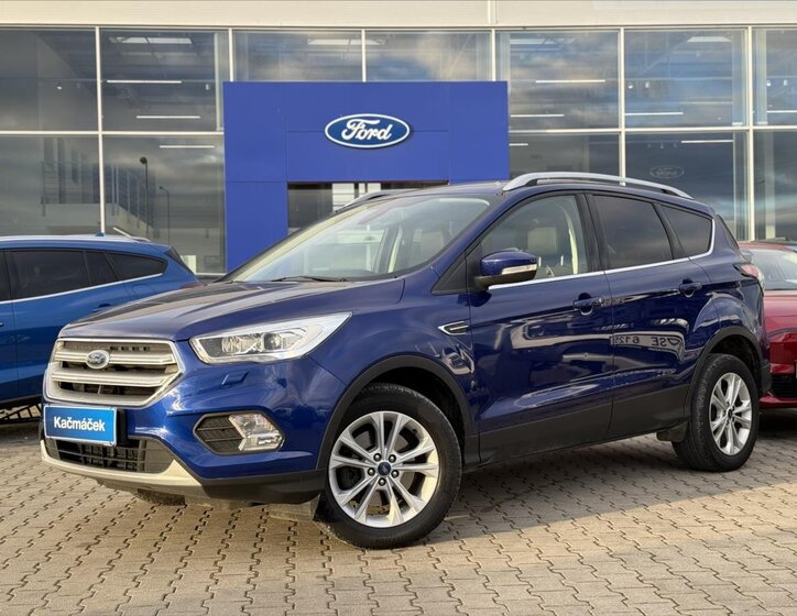 Ford Kuga 1
