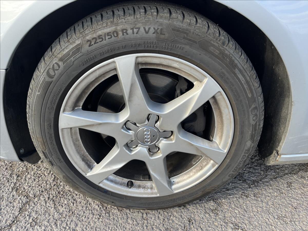 Audi A4 Kombi 2,0 l 88 kw