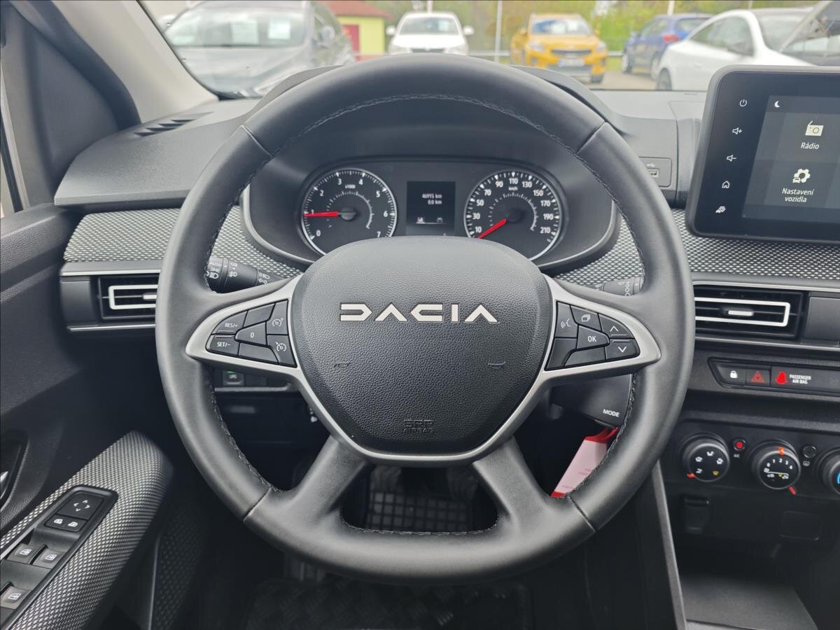Dacia Sandero Hatchback 999,0 67 kw