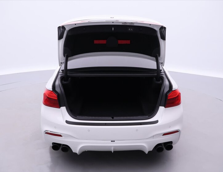 BMW Řada 5 Sedan / Limuzína 3,0 l 250 kw