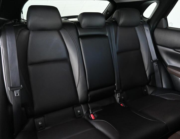 Mazda CX-30 27