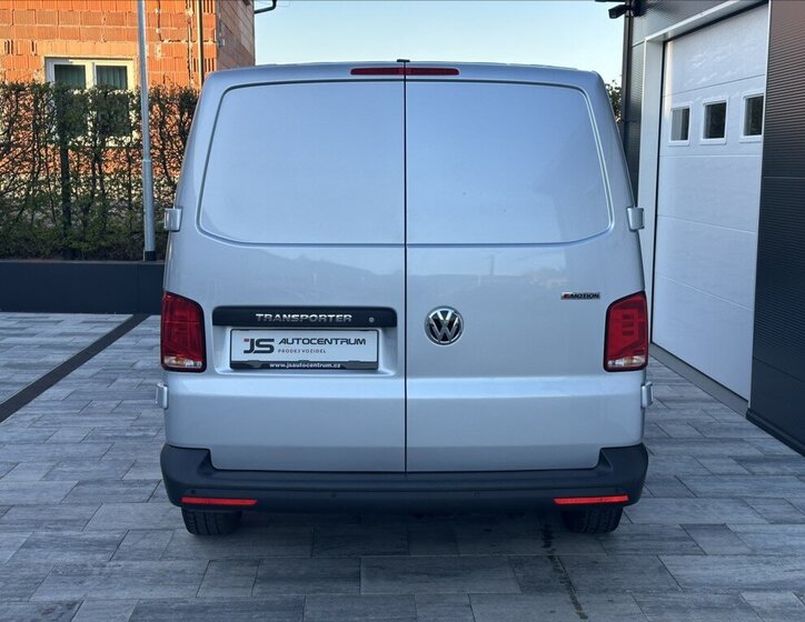 Volkswagen Transporter Skříň 2,0 l 110 kw