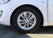 Hyundai i30 26
