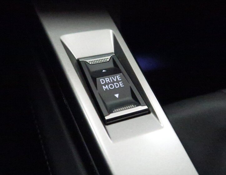 Peugeot 308 Hatchback 1,2 l 96 kw