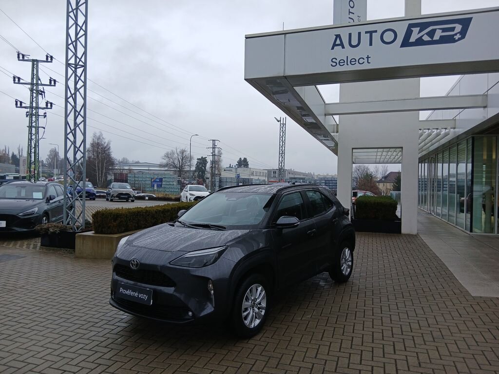 Toyota Yaris Cross SUV 1,5 l 68 kw