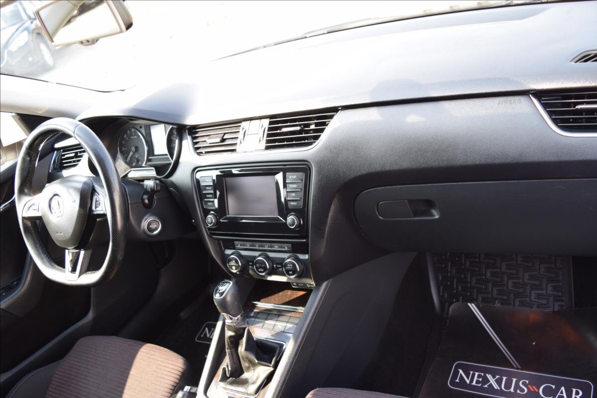 Škoda Octavia Kombi 1,6 l 77 kw