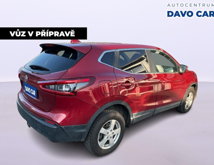 Nissan Qashqai SUV / Terénní 1,3 l 117 kw