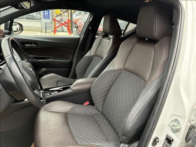 Toyota C-HR SUV 1,2 l 85 kw