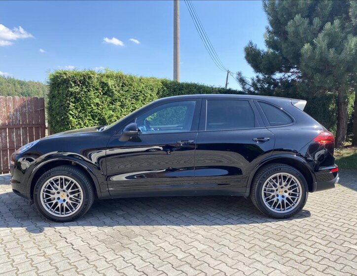Porsche Cayenne SUV / Terénní 3,0 l 184 kw