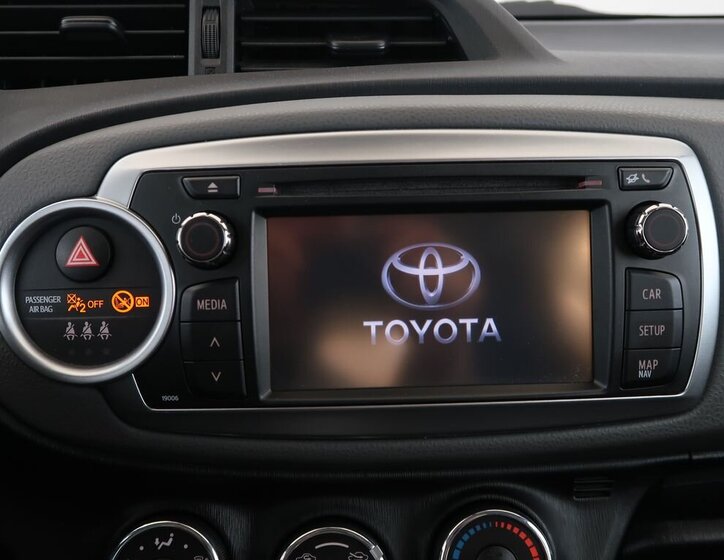 Toyota Yaris Kombi 1,3 l 73 kw